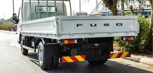 Vehículo Comercial Ligero Usado 2025 MIT SUBISHI CANTER FUSO 4.2L CHASIS S.CAB 4X2 ABS MT Euro 6 - Product Image 3