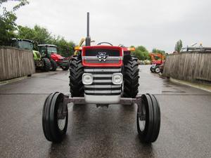 Mini Tractor Massey Ferguson 175 de 65HP 2WD con Bomba y Rodamiento para Uso Agrícola - Product Image 4