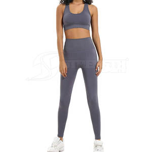 Precio barato Fitness Wear secado rápido mujeres Yoga Set Spandex poliéster hecho mujeres Yoga Set - Product Image 1