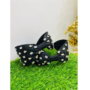 Artistic Seed Beaded Hairband For <b>Women</b> With Detailed Beadwork Ideal For Adding Touch Of Sophistication To Formal & Casual Look - Product Image 6