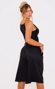 Haute qualité personnalisé noir Slinky à bretelles épaule col droit haut concepteur nouveau à la mode décontracté fabrication en gros - Product Image 2