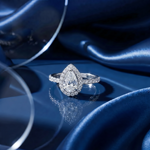 Anillo de compromiso con halo de diamantes cultivados en laboratorio, anillo de novia solitario de oro blanco, anillo de promesa con diamante talla pera, joyería fina elegante - Product Image 5