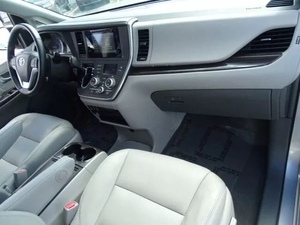 2015 Toyota มือสอง siennna XLE MPV พร้อมเบาะหนังกระปุกเกียร์อัตโนมัติ FWD เบนซินและเชื้อเพลิง