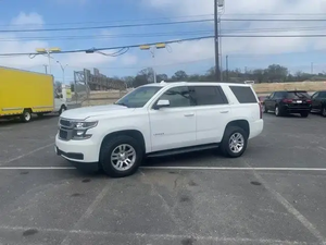 2020 Ch-evrolet Tahoe LT COCHE USADO SEMI-USADO LISTO PARA CONDUCIR LIBRE ACCIDENTALMENTE BAJO KILOMETRAJE - Product Image 3