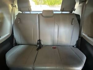 OFERTA PERFECTA: Toyota Sienna XLE Minivan 2021, 4 Puertas, Transmisión Automática, Motor V6 - Product Image 3