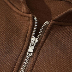 Vente en gros Top court décontracté à manches longues de haute qualité pour femmes, sweats à capuche respirants avec logo avant et fermeture éclair pour la saison d'hiver - Product Image 3