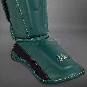 Espinillera de Boxeo con Acolchado Reforzado y Ajuste Equilibrado, con Acolchado Ligero y Movimiento Suave - Product Image 4