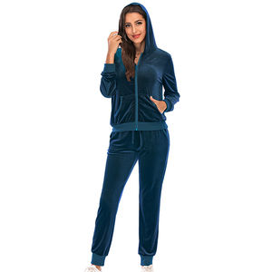 Conjunto Deportivo de Terciopelo Personalizado para Mujer, 2 Piezas, Sudadera con Capucha y Pantalones, Impresión de Logotipo OEM Directo de Fábrica, Ropa de Salón de Poliéster Suave - Product Image 6