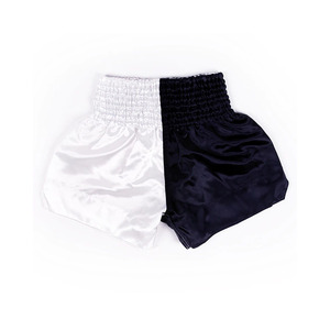 Nouveauté Shorts de Muay Thai en satin bicolore Logo personnalisé et impression entièrement sublimée Style streetwear avec étiquette tissée - Product Image 1