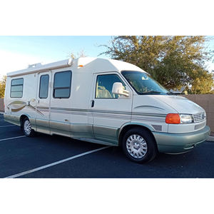 Usado 2024 para EuroVan Winnebago Rialta TravelComfort FamilyAdventure Left Coupe Turbo R15 Cuero Oscuro Automático - Product Image 1