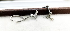 ต่างหูเงินแท้ 925 ประดับทับทิมทรงหยดน้ำ ดีไซน์กวางแกเซลล์ เรียบหรู งานแฮนด์เมด  จำหน่ายเครื่องประดับคุณภาพสูง ราคาส่ง - Product Image 4