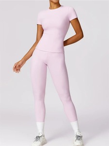 Ensemble de Yoga Shorts de gymnastique femmes Sport soutiens-gorge brassière hauts d'entraînement pour femmes Yoga vêtements Fitness Leggings ensemble de gymnastique ensembles de Yoga sans couture - Product Image 2