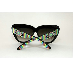 Lunettes de soleil de créateur de luxe avec broderie à la main Lunettes écologiques avec perles de rocaille entièrement personnalisées - Product Image 6