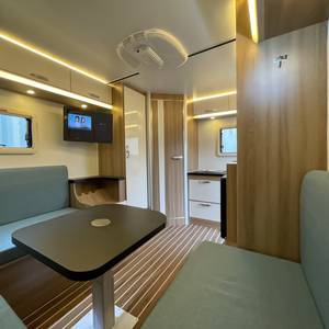 Mini-caravane moderne en aluminium, design tout-terrain étanche, cuisine coulissante, suspension indépendante, pour 4 personnes - Product Image 3