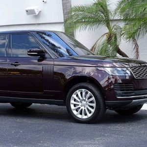 Range Rover HSE 2024 Impeccable, Volant à Gauche, Sièges en Cuir, Caméra Arrière, Phares Xénon, Écran Tactile - Product Image 1