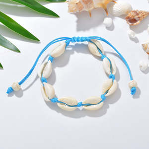 Pulseras de cauri natural unisex elegantes y lujosas, pulsera al por mayor con concha de cauri blanca y cuerda colorida - Product Image 2