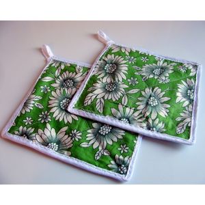 หม้อใส่กระถางต้นไม้สีดำดีไซน์รูปหัวใจใหม่ - Product Image 2