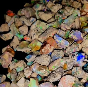 Lot de pierres précieuses brutes d'opale de feu Welo de qualité supérieure, taille ovale du Rajasthan, 3-12 carats, 5000 carats au total, pour la fabrication de bijoux et les créations originales - Product Image 4