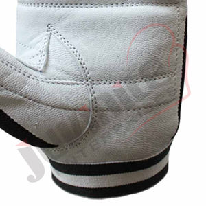 Gants d'entraînement en cuir imperméables à demi-doigts avec fermeture auto-agrippante, personnalisables en gros, pour la musculation et l'haltérophilie - Product Image 2