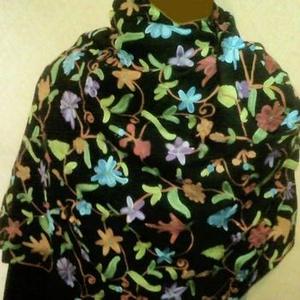 Châles/étoles brodés pashmiri - Product Image 1