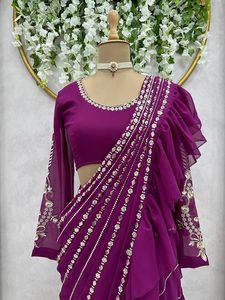Indian Trending Beautiful <span class=keywords><strong>Designer</strong></span> <span class=keywords><strong>Saree</strong></span> Faux Georgette Sequence Work <span class=keywords><strong>Saree</strong></span> per le donne Party and Wedding Wear prezzo all'ingrosso