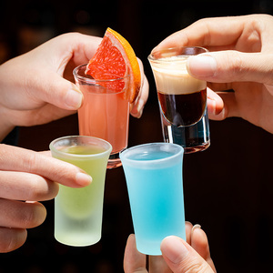 Gran oferta, juego de 6 copas de chupito transparentes esmeriladas redondas, juego de copas de vino con bandeja de plástico de madera en forma de <span class=keywords><strong>S</strong></span> para fiesta de Bar - Product Image 4