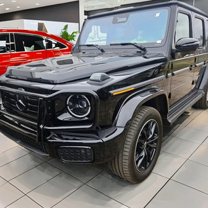 Mercedes-Benz Clase G SUV AWD en Excelentes Condiciones, Bajo Kilometraje, Automático, Gasolina, Interior Oscuro, Volante a la Izquierda - Product Image 6