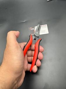 คีมหนีบผมทำจากเคราตินอุปกรณ์ต่อผมทำจากเคราตินสแตนเลสออกแบบโลโก้ได้ตามต้องการ - Product Image 3