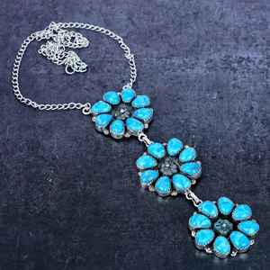 Collar de Turquesa Natural de Kingman con Engaste de Plata de Ley Bañado en Oro y Rodio, Diseño Floral, Joyería del Suroeste, Regalo - Product Image 3