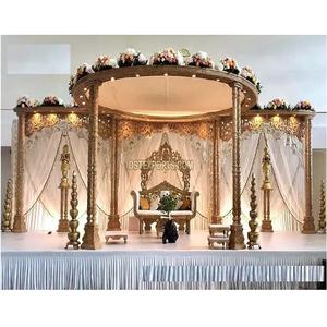 Mandap de Madera para Bodas Maharani, Diseño de Dos Pilares, Ceremonia de Boda Tradicional, Mandap de Madera para Bodas Grandes, Mandap de Madera con Dos Postes, Reino Unido - Product Image 1