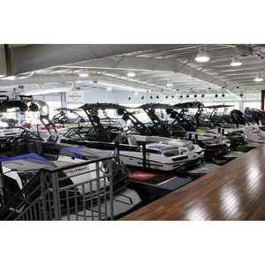 Línea de Productos de Embarcaciones Premium Profesionales Harris Solstice 230 SLDH 300HP 8'6 Beam 2026 - Product Image 5