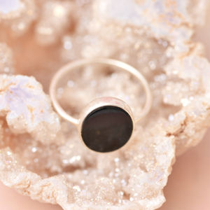 Round Cab <b>Black</b> Onyx Gemstone <b>Ring</b> 925 Sterling Silver <b>Ring</b> Bezel Setting Silver Plated Minimalist Fashionable <b>Ring</b> For Unisex. - Product Image 2