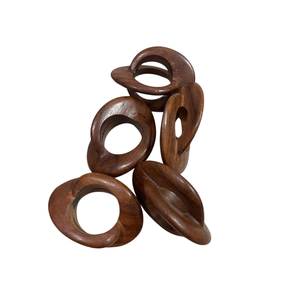 Ensemble de 6 anneaux de serviette en bois naturel faits à la main, ovales, sculptés, porte-serviettes en bois pour une décoration élégante de table à manger, prix abordable - Product Image 1