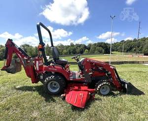 Nouveau tracteur à roues Massey Ferguson GC1725MB 4x4, 25 CV, 4 roues motrices, tracteur compact, composants essentiels du moteur, achetez maintenant ! - Product Image 4