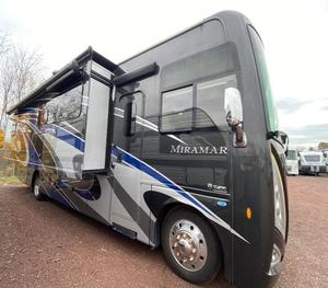 DISCOUNT 2022 T-h-o-p-r M-o-t-o-r C-o-a-c-h Miramar 35.2 prêt à la vente - Product Image 1