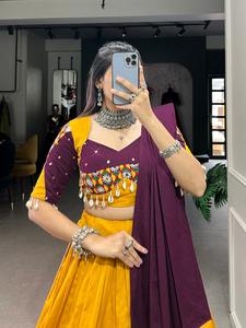 Dernier concepteur beau pur coton Lehenga Choli & Dupatta avec la main de miroir de plaine et de papier avec Gamthi travail femme mode - Product Image 6