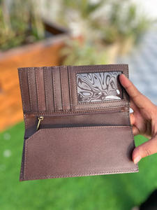 มาใหม่ที่ไม่ซ้ํากันแกะสลักแกะสลักหนังกระเป๋าสตางค์ผู้ชายยาวทําด้วยมือผู้ชายหนัง Bi พับกระเป๋าสตางค์ยาวส่วนบุคคลของขวัญสําหรับเขา - Product Image 5