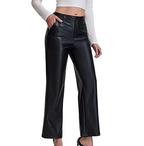 กางเกงหนังเทียมสีดำแบบเรียบ ทรงขาบาน ซ้อนทับกัน ทรงหลวม หนังวัวเทียม ระบายอากาศได้ดี ขายส่ง รับผลิตแบบ OEM ODM - Product Image 2