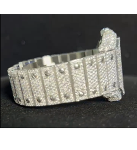 Reloj de Cuarzo de Acero Inoxidable con Diamante Moissanite Majestic para Hombre, Piedras VVS Fire, Estética Premium, Diseño Contemporáneo Elevado - Product Image 3