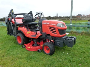 Pour tracteur à gazon 18 CV 4 roues motrices avec composants essentiels : moteur, pompe, boîte de vitesses, roulement, moteur - Product Image 5