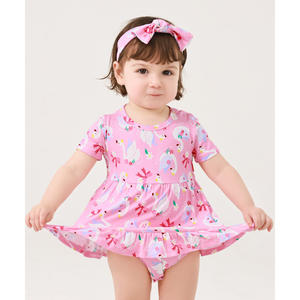 Conjunto de Bodysuits de Bambú para Bebé con Silueta en A y Cintura Natural, Incluye Diadema - Product Image 2