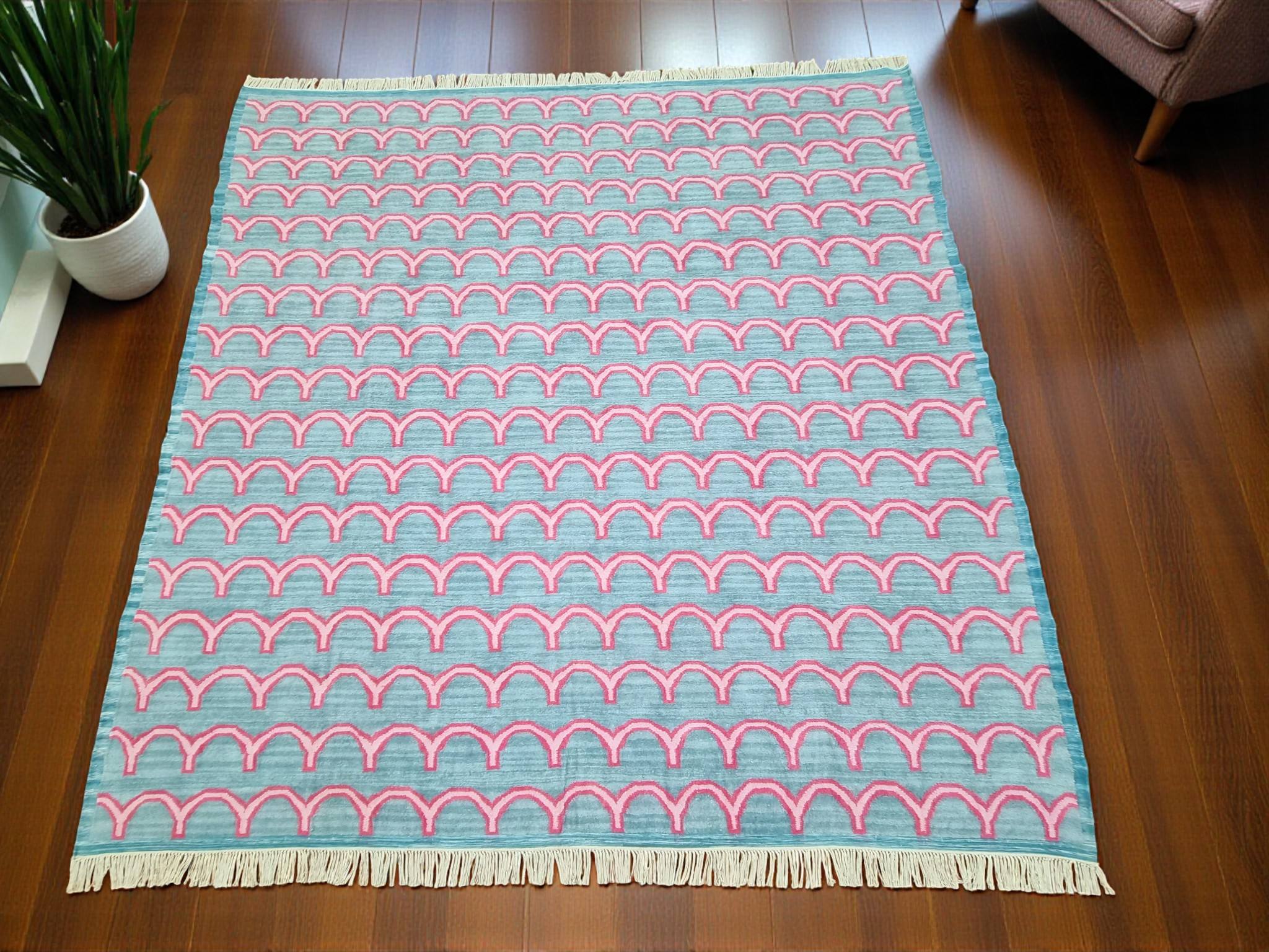 Identique à la photo