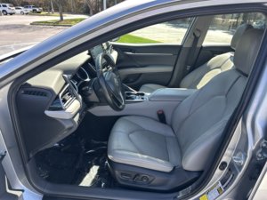 Toyota Camry XLE 2022 Usado en Buen Estado - Product Image 4