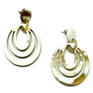 Nouveau Design corne de vache corne de buffle boucles d'oreilles goutte Vintage fête femmes élégant bijoux faits à la main avec perle personnalisable sculpté à la main - Product Image 6