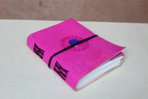 Màu hồng dập nổi da chính hãng Tạp Chí với màu xanh đá đen bông chủ đề gần hơn văn phòng nhật ký hoa mô hình đầy đủ cuốn sách phong cách - Product Image 4