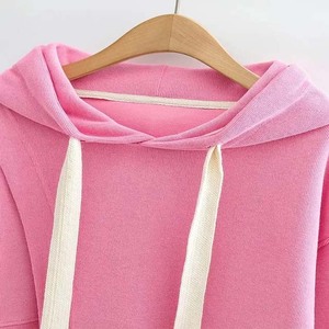 100% Cotton High Quality <b>Winter</b> Embroidered Women's Cropped Hoodie Crop <b>Top</b> Gym Workout Training - Product Image 3