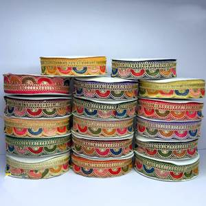 Bordure de luxe en dentelle d'organza brodée à la main, écologique, avec sequins dorés Zari, pour robes de mariée indiennes et artisanat - Product Image 5