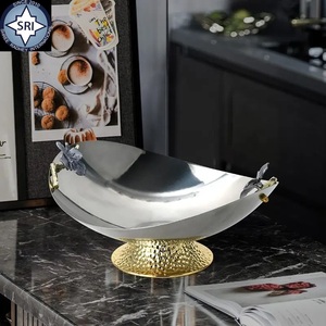 Bol à fruits en acier inoxydable poli, écologique, style luxe léger, base en métal doré, fait main, style américain, décoration d'intérieur, pour fêtes et collations - Product Image 2