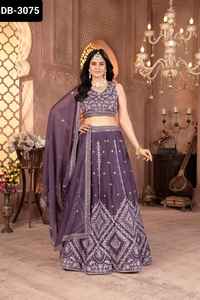 Lo último en ropa de mujer, bordado pesado de lujo, trabajo de costura, ropa de boda y Festival, Lehenga Choli con Georgette Fancy Dupatta Set - Product Image 3
