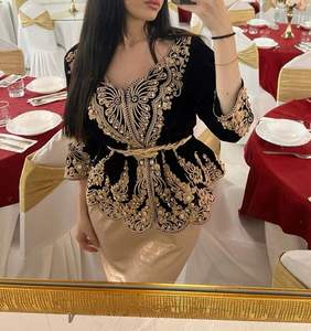 Veste noire à broderie éblouissante de créateur 2024 Robe Karakou avec perles de verre cristal Pierre & Perle Dabka Travail en soie - Product Image 1